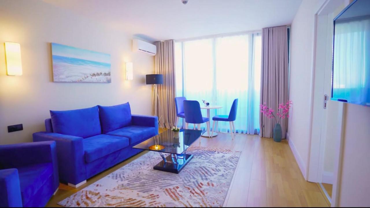 Aparthotel For Batumi Orbi City Zewnętrze zdjęcie